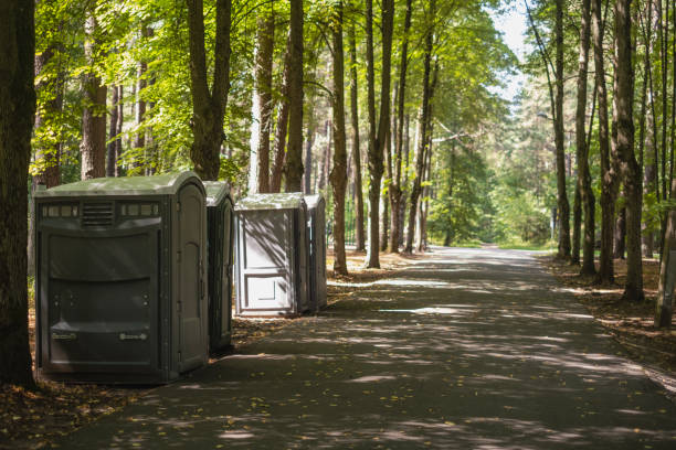 Porta potty delivery and setup in Barton, NM