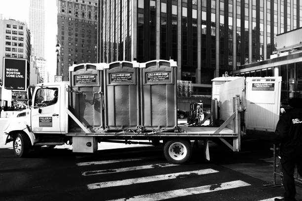 Portable Toilet Options We Offer in Barton, NM